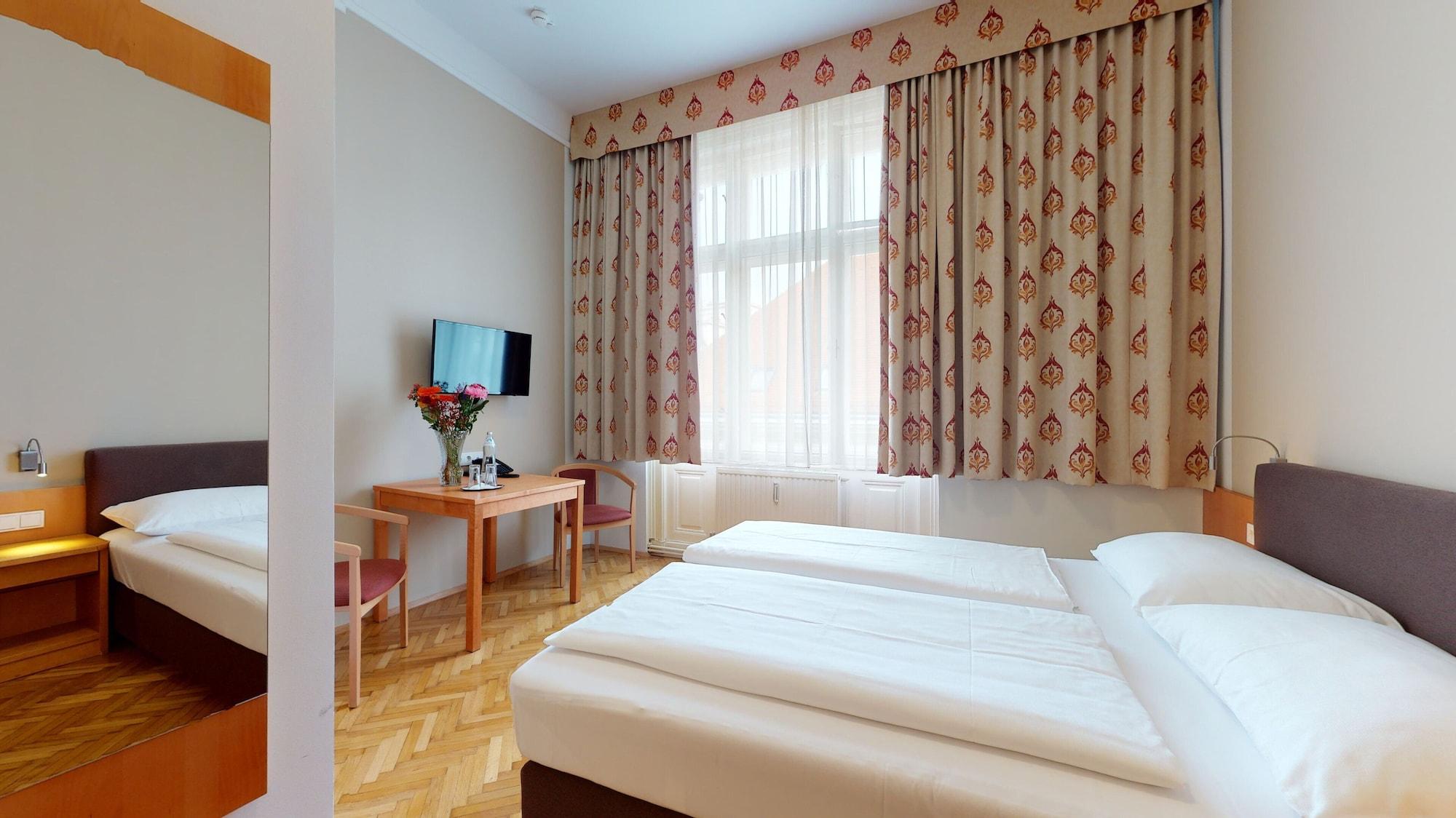 Post Hotel Wien